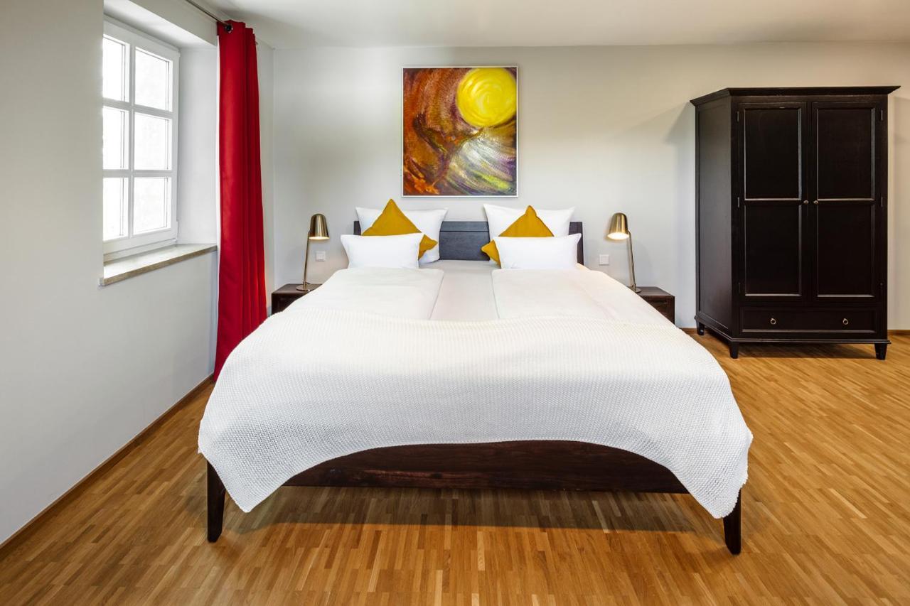Kreuzstein Boutique-Apartment Hotel Bayreuth Exteriör bild